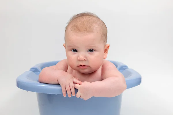 Three month old baby in a bathtub — Stock Photo, Image