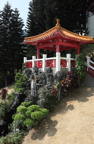 stock image Red Pavilion in the temple of 10000 Buddhas, Hong Kong