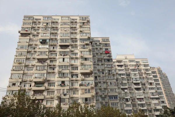 Edifício de apartamentos moderno em Shanghai, China — Fotografia de Stock