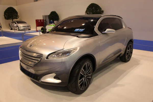 Peugeot hybride suv concept car — Stockfoto