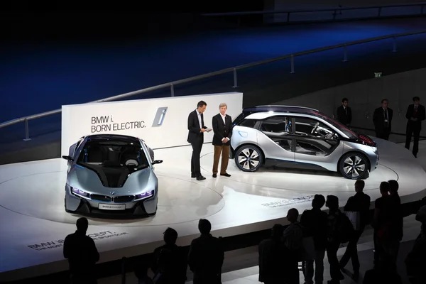 BMW elektrikli konsept otomobil I8 ve i3 — Stok fotoğraf