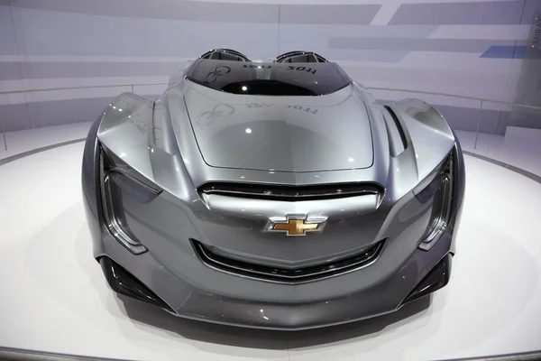 Chevrolet Concept Car Spiegelbild — Stockfoto