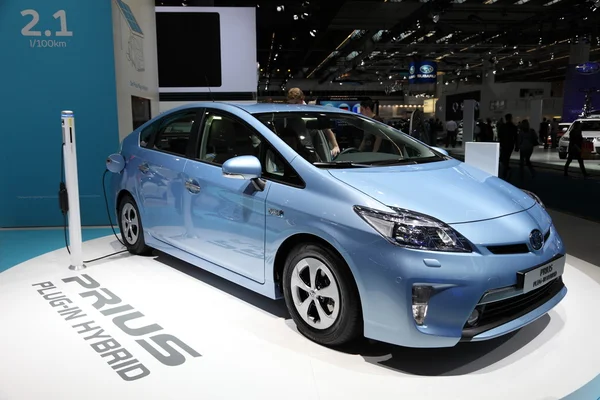 Toyota Prius и Hyundai — стоковое фото