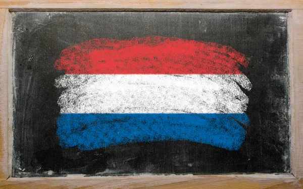 Drapeau des Pays-Bas sur tableau noir peint à la craie — Photo