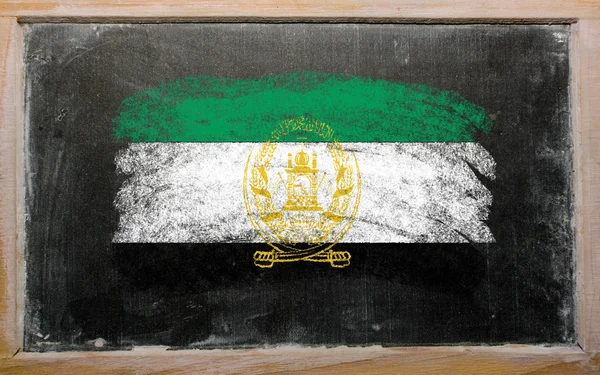 Flagge Afghanistans auf Tafel mit Kreide bemalt — Stockfoto