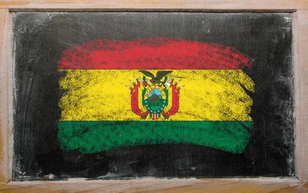 Drapeau de la Bolivie sur tableau noir peint à la craie — Photo