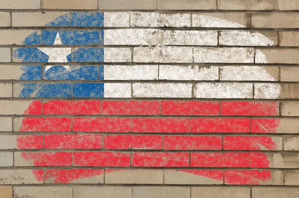 Bandiera di chile su grunge muro di mattoni dipinto con gesso — Foto Stock