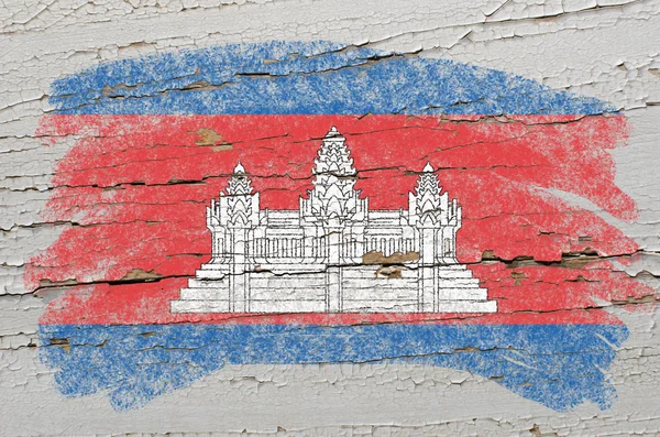 Flaga Kambodży na grunge tekstur drewniane malowane z kredy — Zdjęcie stockowe