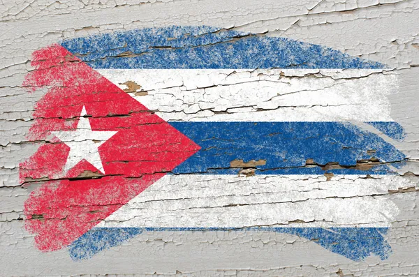 Vlajka Kuby na grunge dřevěné textury namalované křídou — Stock fotografie