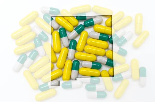 Mapa do esboço de novo méxico com pílulas transparentes no backgrou — Fotografia de Stock