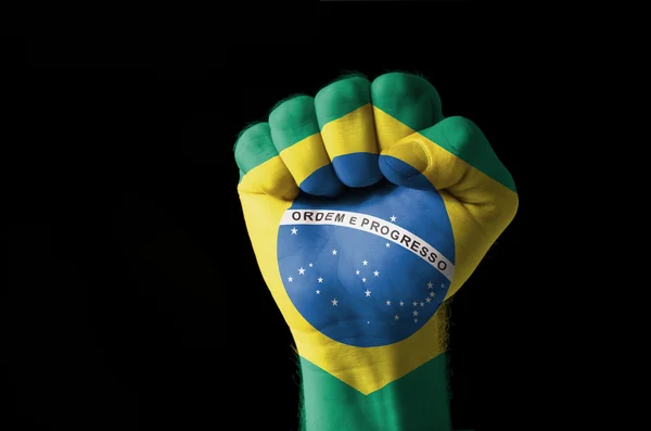 Pugno dipinto con colori di bandiera brasiliana — Foto Stock