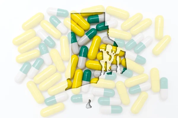 Konturkarta över rhode island med transparent piller i bakgrunds — Stockfoto