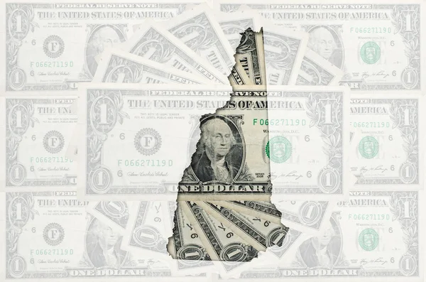 Umrisskarte von New Hampshire mit transparentem amerikanischen Dollar — Stockfoto