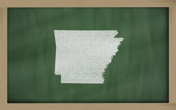 Umrisskarte von Arkansas auf Tafel — Stockfoto