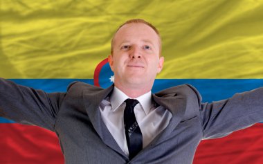 columbia s karlı yatırım nedeniyle mutlu işadamı