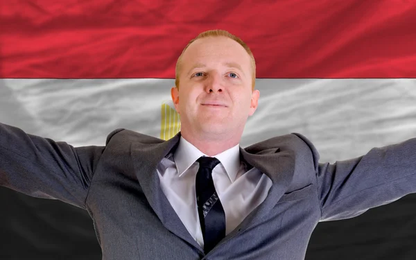 Šťastný podnikatel kvůli ziskové investice v Egyptě stan — Stock fotografie