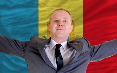 moldova St karlı yatırım nedeniyle mutlu işadamı