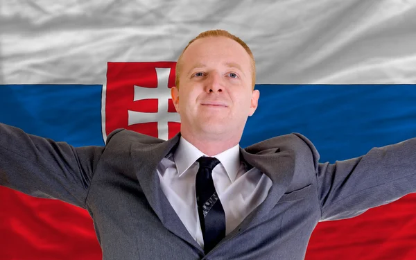 Glücklicher Geschäftsmann wegen profitabler Investitionen in der Slowakei — Stockfoto