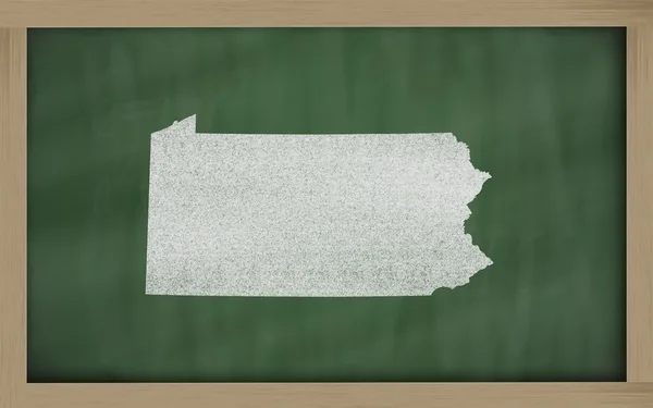 Umrisskarte von Pennsylvania auf Tafel — Stockfoto