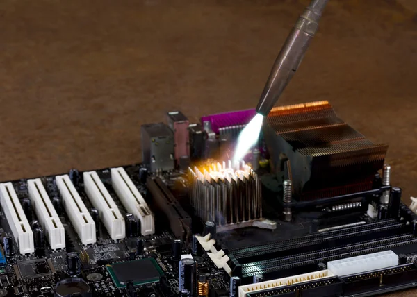 Overheating a heat sink on computer board — Stock Photo, Image