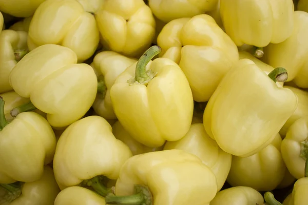 Yellow peppers — Stock Photo, Image
