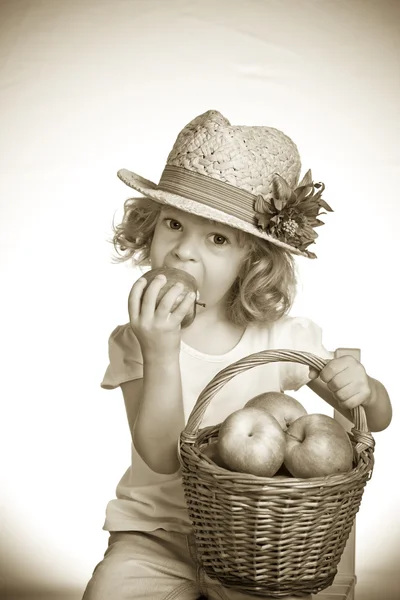 Apple διατροφικές παιδί — Φωτογραφία Αρχείου