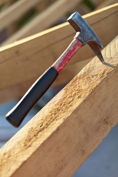 Hammer on rest — Stock Photo, Image