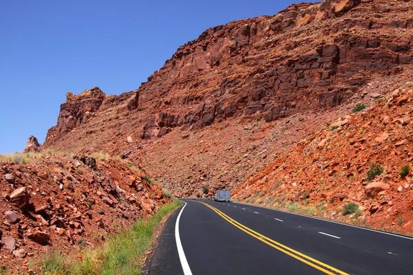 Scenic drive in the desert — Stock Photo, Image