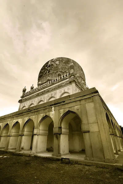 Quli Qutb Shahi Tombs — Stock Photo, Image