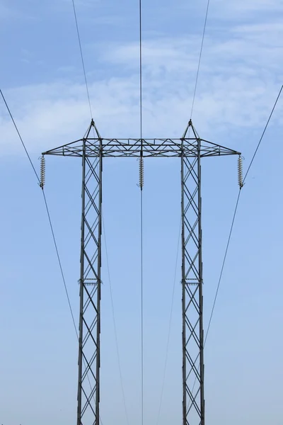 Torre della linea elettrica — Foto Stock