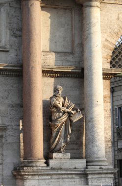 Saint Peter statue clipart