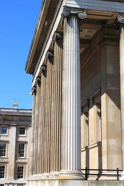 British museum sütunlar — Stok fotoğraf
