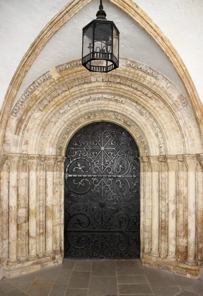 Eingang zur Tempelkirche — Stockfoto