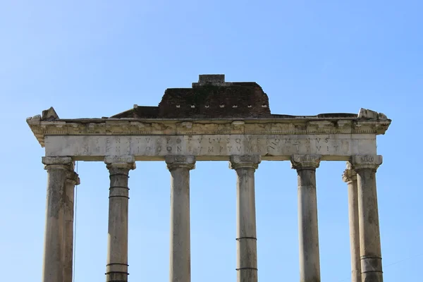 Saturn Temple in Rome — Stock Photo, Image