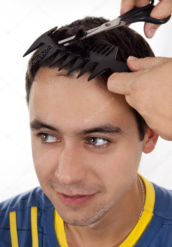 Taglio Di Capelli Uomo Presso Il Parrucchiere Foto Stock