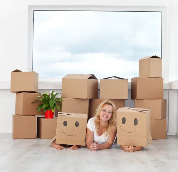 Happy in a new home — Stock Photo, Image