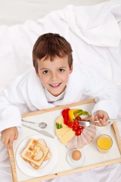 Happy morning - breakfast in bed — Stock Photo, Image