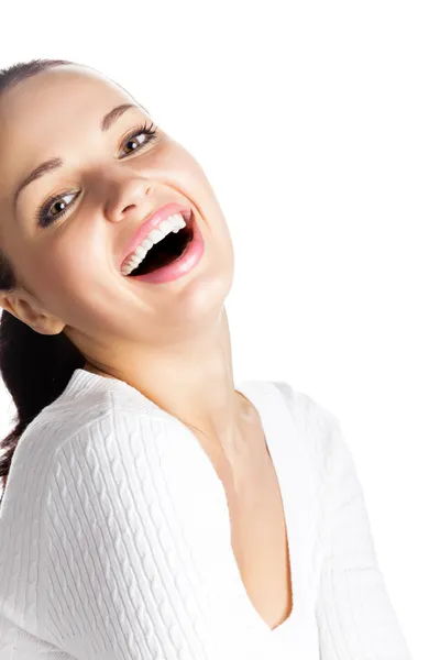 Porträt einer sehr glücklich lächelnden jungen Frau, isoliert — Stockfoto