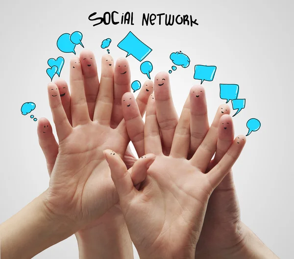 Grupo de emoticonos dedo feliz con señal de chat social y burbujas de habla —  Fotos de Stock