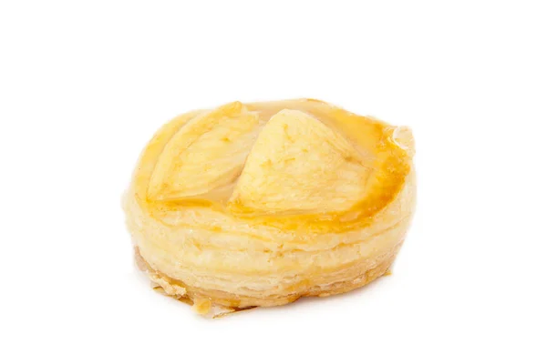 Pasta beyaz bir arka plan üzerinde izole — Stok fotoğraf