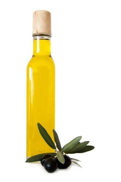 Bouteille d'huile d'olive fraîche isolé — Photo