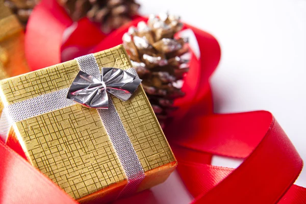 Stuha a kravatu, na vánoční dárky — Stock fotografie