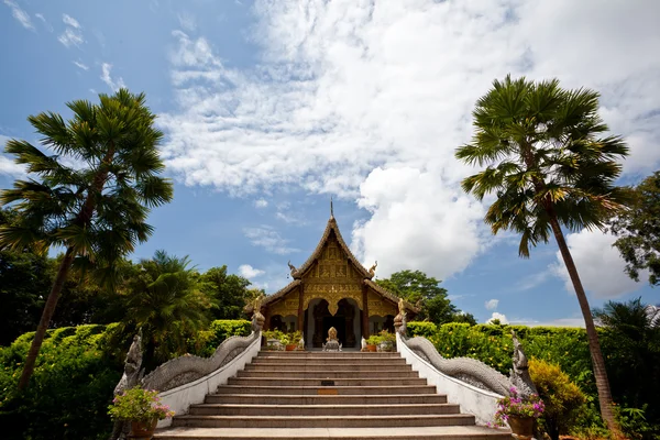 Wat phra that pha ngao, Tempel im Lanna-Stil — Stockfoto