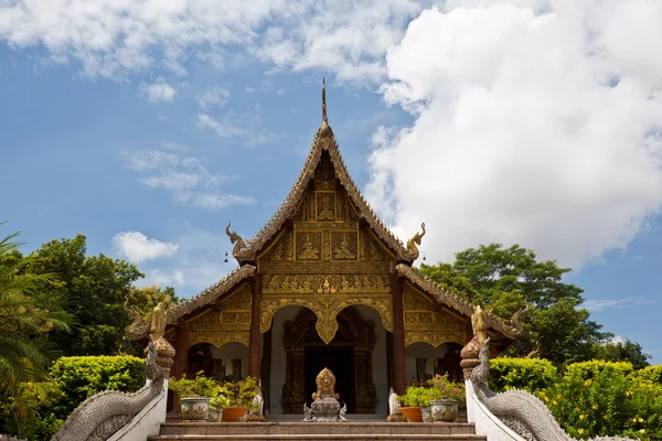 Wat Phra That Pha Ngao, Lanna style temple — стоковое фото