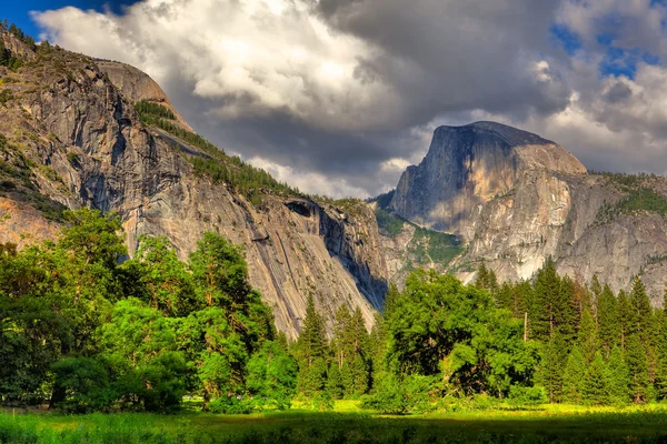 Yosemite Nationalpark - Stock-foto