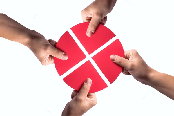 Röd cirkel på vit pussel — Stockfoto