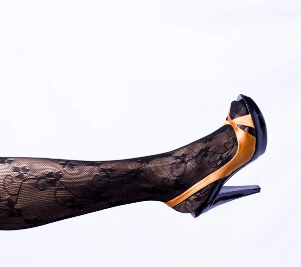 섹시 한 다리 주황색 신발 — 스톡 사진