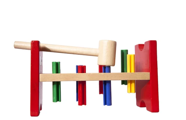 Juguete de madera para niños con martillo aislado en blanco —  Fotos de Stock
