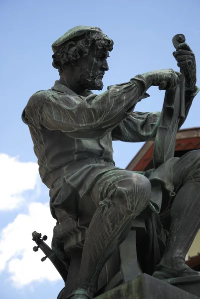 バイオリン メーカーの記念碑 — ストック写真