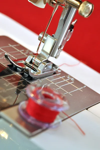 Detalhe da máquina de costura — Fotografia de Stock